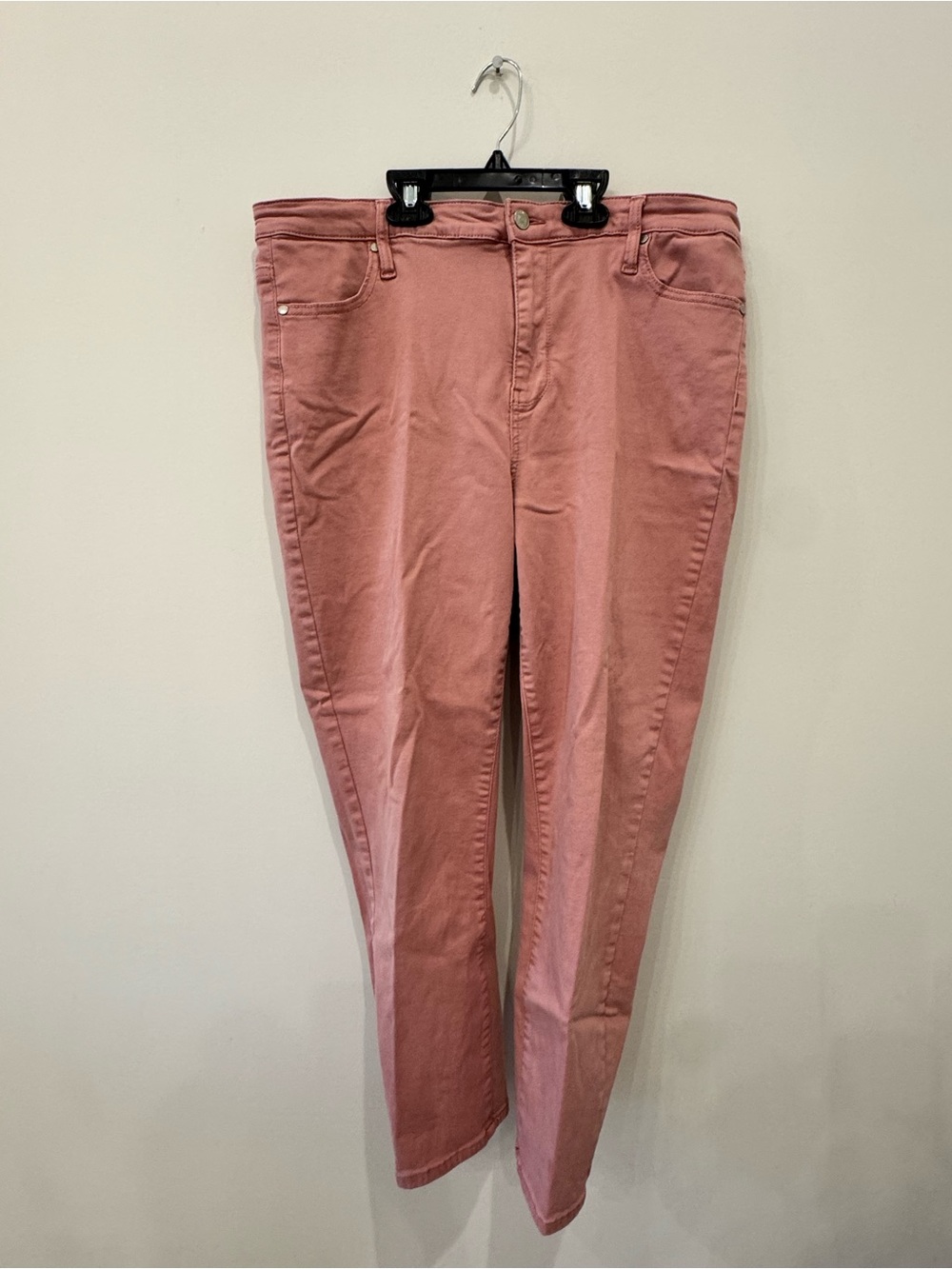 Buffalo David Bitton Straight Leg Jeans in Dusty Rose
